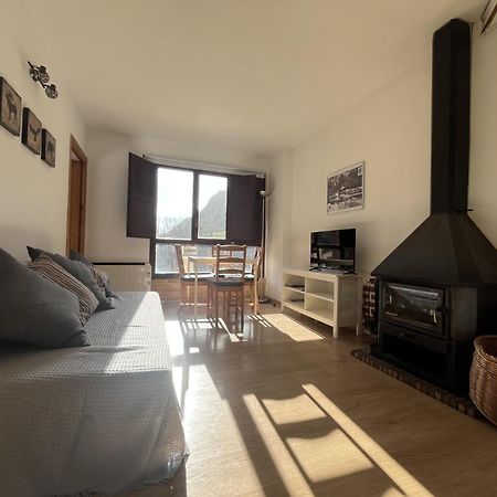 Apartamentos Turisticos Rio Gallego Canfranc Exteriér fotografie